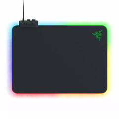 Lót chuột Razer Firefly V2 RGB RZ02-03020100-R3M1