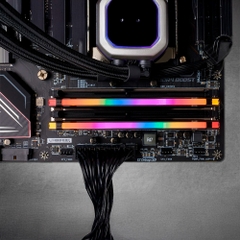 Ram PC Corsair Vengeance RGB Pro 16GB 2666Mhz DDR4 (2x8GB) CMW16GX4M2A2666C16