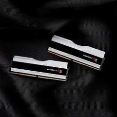 Ram PC G.SKILL Trident Z5 RGB 32GB 6000MHz DDR5 (16GBx2) White F5-6000J3636F16GX2-TZ5RW