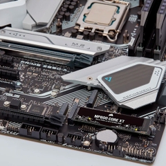 SSD Corsair MP600 CORE XT 1TB M.2 PCIe Gen4 x4 NVMe 1.4 CSSD-F1000GBMP600CXTR2