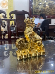 TƯỢNG CHÓ ÔM ĐỒNG XU MẠ VÀNG