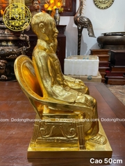 TƯỢNG BÁC HỒ NGỒI GHẾ SALONG CAO 50CM THIẾP VÀNG 9999