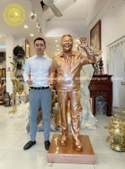 TƯỢNG TRUYỀN THẦN ĐỨNG ĐỒNG ĐỎ