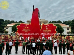 TƯỢNG CHỦ TỊCH HỒ CHÍ MINH CAO 7M9