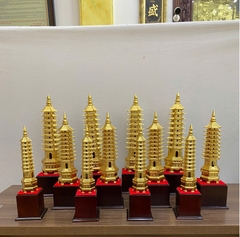 Tháp Văn Xương bằng đồng mạ vàng 24k