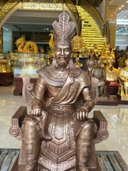 TƯỢNG VUA HÙNG CAO 1M1