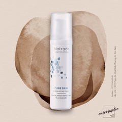 Nước hoa hồng tẩy tế bào chết Biotrade Pure Skin Exfoliating Tonic giảm dầu mụn ẩn, mụn đầu đen, se khít lỗ chân lông