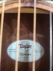 Đàn Guitar Taylor GS Mini