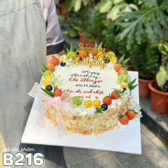 Bánh kem bắp B216 trang trí trái cây tươi kèm nơ voan điệu đà