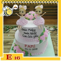 Bánh kem búp bê E16 2 bé ngồi trên bánh 2 tầng màu hồng siêu dễ thương