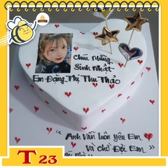Bánh kem trái tim T23 phong cách hàn quốc đơn giản nền trắng chấm tim đỏ và phụ kiện lấp lánh in ảnh