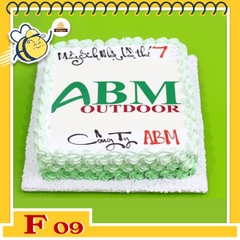 Bánh kem vuông F09 in logo nền trắng pha xanh lơ nhẹ nhàng đơn giản