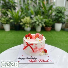 Bánh kem mini C220 dâu tây và bánh Oreo hồng