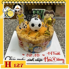 Bánh sinh nhật bông lan trứng muối H127 cầu thủ nhí, bóng đá và cúp vàng