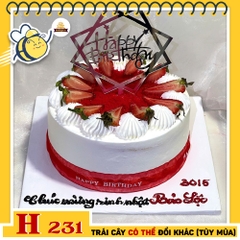 Bánh kem sinh nhật H231 trái tim dâu tây đỏ viền socola chảy ngọt ngào
