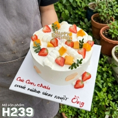 Bánh kem sinh nhật H239 dâu tây xoài tươi bồng bềnh