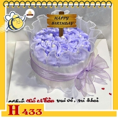 Bánh kem sinh nhật H433 Tặng sinh nhật nữ màu tím pastel cùng ren và ruy băng