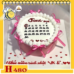 Bánh kem sinh nhật H480 hình lịch tháng sáu hồng viền bong bóng