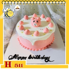 Bánh kem sinh nhật H511 trang trí heo hồng cute, xinh xắn