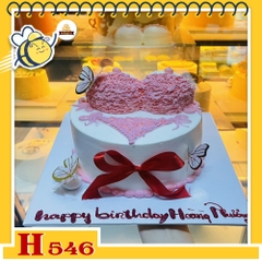 Bánh kem sinh nhật H546 tạo hình bikini màu hồng quyến rũ
