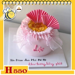 Bánh kem sinh nhật H550 trang trí đồng xu và quạt giấy tài lộc