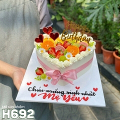 Bánh kem H692 Trái tim trái cây tươi mix bánh quy Oreo hồng