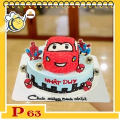 Bánh kem P63 cho bé trai trang trí người nhện và chiếc xe ô tô bằng kem màu đỏ