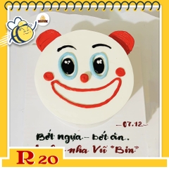 Bánh kem R20 vẽ mặt chú hề troll bạn bè siêu hài hước