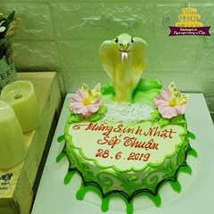 S44 - Bánh kem con rắn