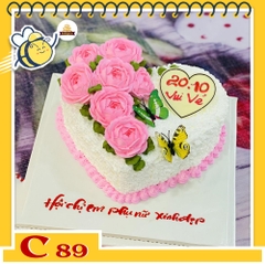 Bánh kem 20/10 C89 trái tim trắng hồng vườn hoa bướm