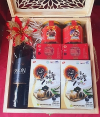 T127 2 tỏi đen, 2 Sâm Lát JM, 2 hũ trái cây sấy, Vang Passion