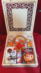 T104: Tỏi đen Hàn, Yến chưng đông trùng hạ thảo, Điều rang muối 500g, 2 Đậu phộng Tân Tân