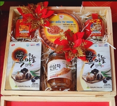 T97 Sâm ngâm Mật Ong DooRaeWon, 2 Tỏi đen, 1 Điều Tư Ngon, Khô gà Lá chanh & Dẻ cười