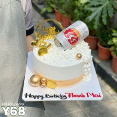 Bánh kem Y68 vỏ lon bia 333 up ngược bọt bia trắng đầy tràn ý nghĩa