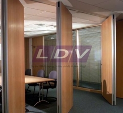 Vách ngăn di động văn phòng gỗ Veneer LDV023