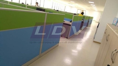 Vách ngăn văn phòng vải nỉ màu sắc
