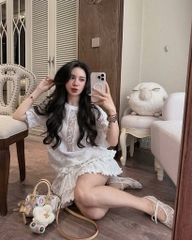 Set ren cổ tròn chân váy tầng