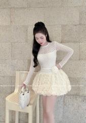 Đầm ren cổ tròn tay dài - Kem