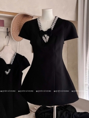 Đầm tafta cổ V đính đá - 1070