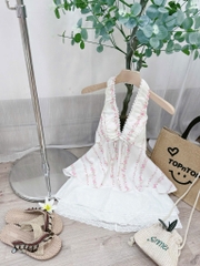 Set áo hoa cổ yếm chân váy ren