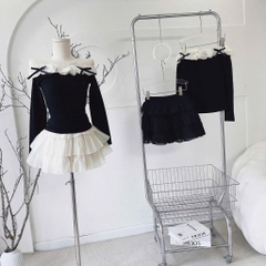 Set áo bẹt vai phối bèo chân váy 3 tầng