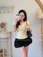 Áo thun cổ u bèo chấm bi