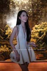 Đầm yếm phối ren lưng - Trắng