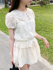 Set áo nude ren hoa chân váy xòe