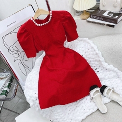 Đầm đỏ cổ tròn đính đá khoét eo - S