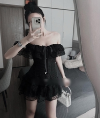 Set áo trắng viền thắt nơ trễ vai x chân váy ren