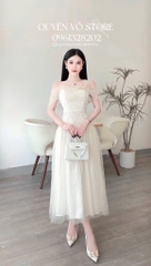 Đầm ren trễ vai phối lưới dáng dài - Kem