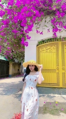 Đầm maxi hoa vàng xẻ tà