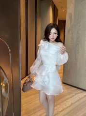 Đầm midi trắng tầng hoa vai td