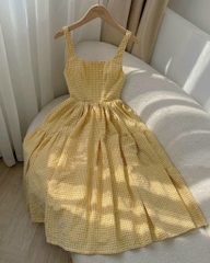 Đầm maxi caro 2 dây bản